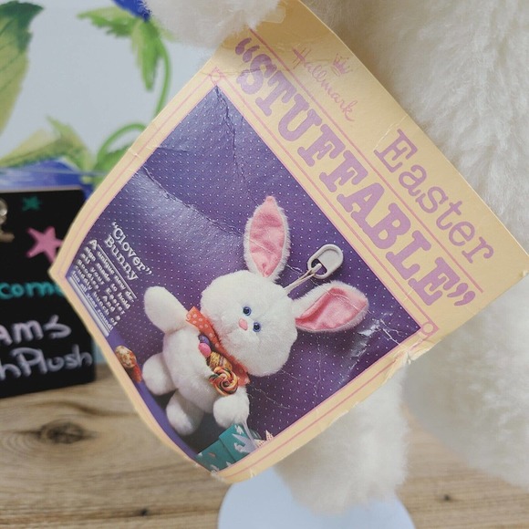 Hallmark 1983 CLOVER BUNNY STUFFABLES Plush NOS Vintage Stocking Easter Rabbit - Picture 3 of 5